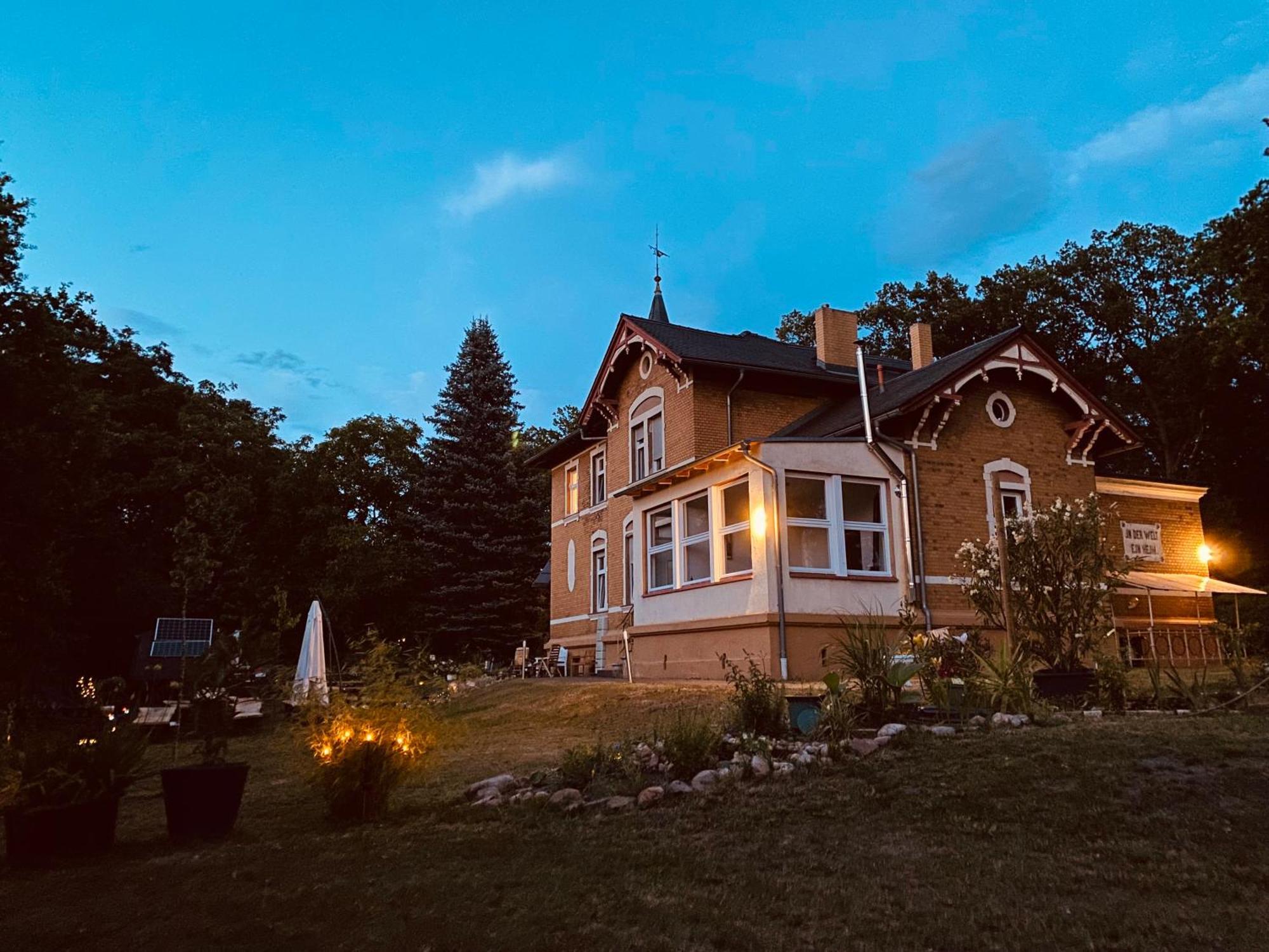 Villa Familyandbike à Neupetershain Extérieur photo
